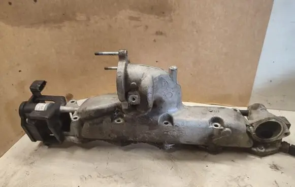 Hyundai Sonata Intake manifold