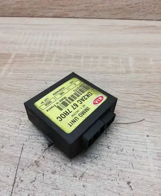 KIA Carnival Immobilizer control unit/module 0K2AC677R0C 93812173