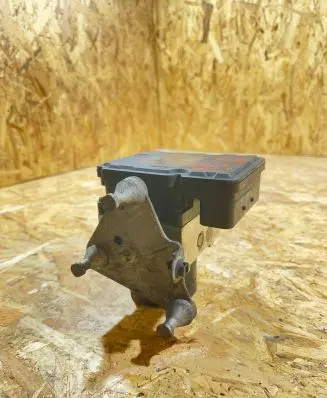 Mercedes-Benz C W204 ABS Pump A1729014100 10092623673 28526418183