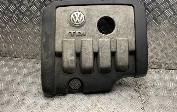 Volkswagen PASSAT B6 Engine cover (trim) 03G103925BP 03G103925BQ 03G103925BF