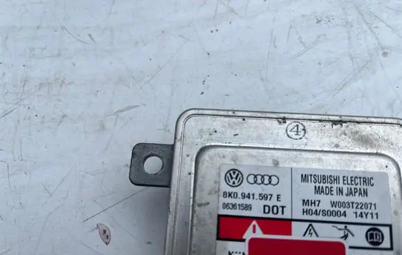Volkswagen Sharan Headlight ballast module Xenon 8K0941597E W003T22071