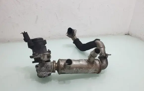 Volvo S40 EGR valve cooler 3M5Q9F464BC