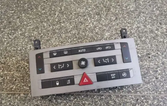 Peugeot 407 Climate control unit 96573322YW