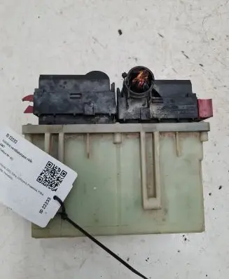 Opel Zafira A Coolant fan relay 12416841