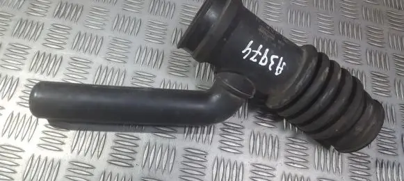 Subaru Legacy Air intake hose/pipe B009 B-009