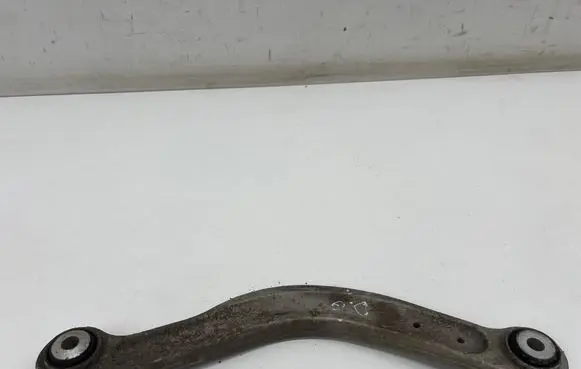 Mercedes-Benz C W205 Rear control arm A20407