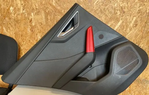 Audi Q2 - Rear door card panel trim 81A867377