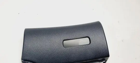 Nissan Pulsar Panel trim 684103ZL0A