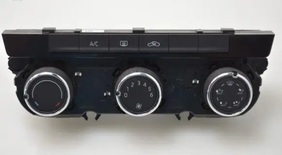 Skoda Octavia Mk3 (5E) Air conditioner control unit module 5E0820047M