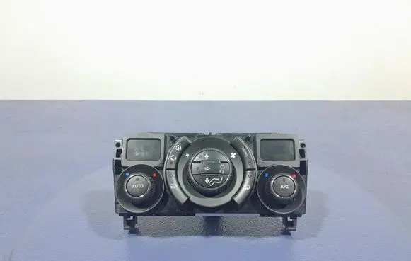 Peugeot 3008 I Climate control unit 96738322XT