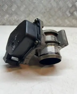 Volkswagen Golf VI Throttle valve 03L128063L