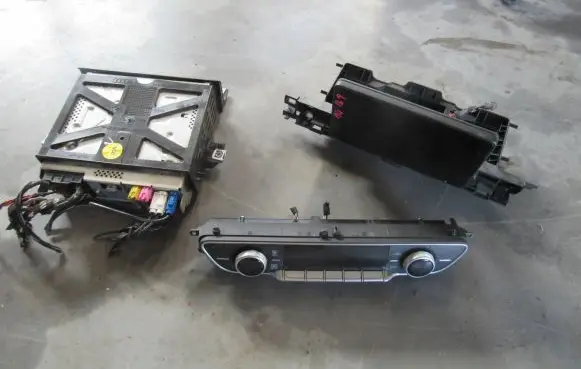 Audi A4 S4 B9 Screen/display/small screen 8W2919604 QA00003A 8W0820043F