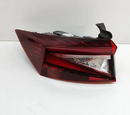 Skoda Enyaq iV Rear/tail lights 5LA945207C