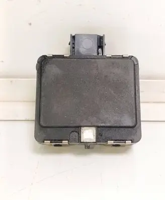 Volkswagen Golf VII Distronic sensor radar 5Q0907561F 5Q0907572F 0203300447