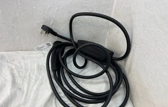 Tesla Model 3 Electric car charging cable 112125400G