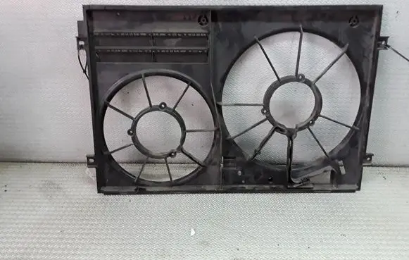 Volkswagen Touran I Radiator cooling fan shroud 1K0121207G