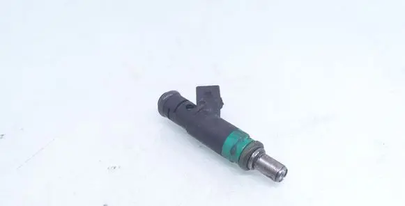 Volvo V50 Fuel injector 98MFBC 6067Q02147