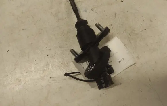 Clutch slave cylinder
