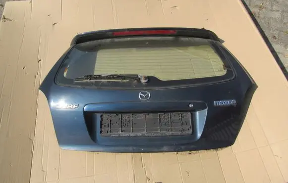Mazda 323 Tailgate/trunk/boot lid