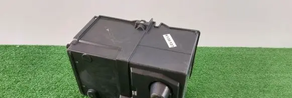 Ford Focus Battery box tray AM5110723AD