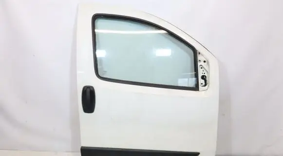 Peugeot Bipper Front door 