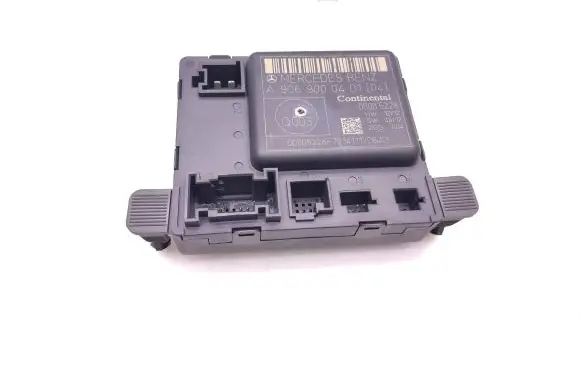 Mercedes-Benz Sprinter W906 Door control unit/module A9069000401