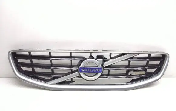 Volvo V60 Front bumper upper radiator grill 31323099 31290594 30795039