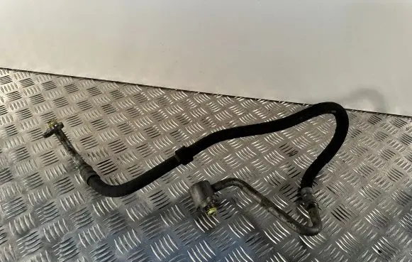 Volvo V60 Air conditioning (A/C) pipe/hose 31390510