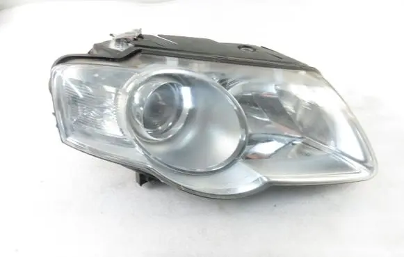 Volkswagen PASSAT B6 Headlight/headlamp 3C0941006Q