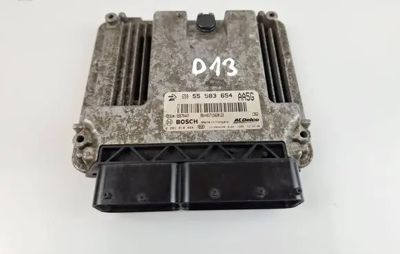 Opel Astra H Engine control unit/module 55583654 0281018454