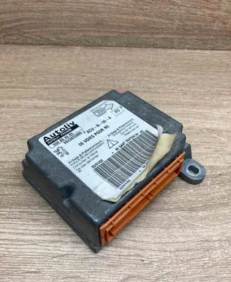 Peugeot 306 Airbag control unit/module 9643825880