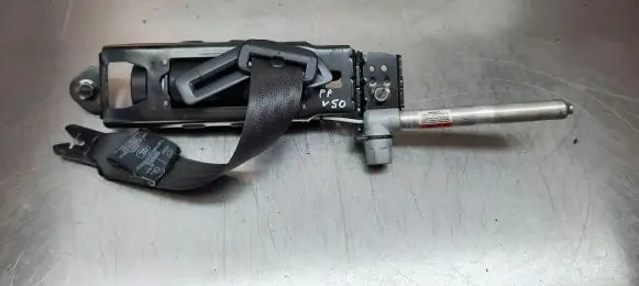 Volvo V50 Front seatbelt