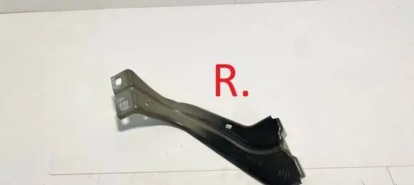 Audi Q3 F3 Fender mounting bracket 83A821150 39603