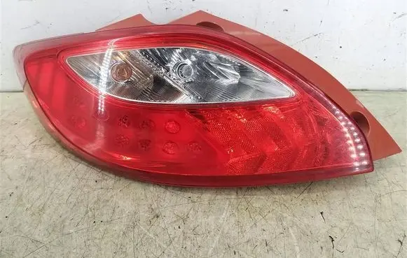 Mazda 2 Rear/tail lights 