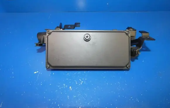 Volvo XC40 Windshield/windscreen camera 32134324 G2611