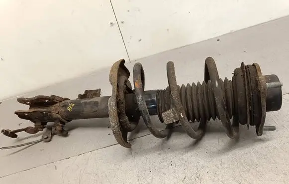 Hyundai i40 Front shock absorber/damper