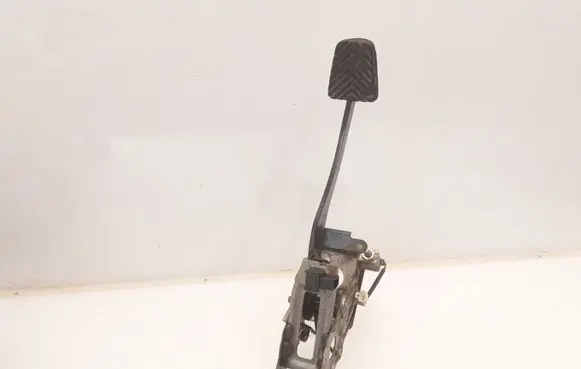 Clutch pedal