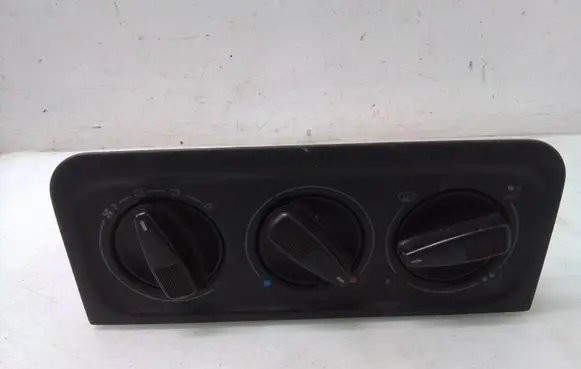 Seat Ibiza II (6k) Climate control unit 1H0819045A 1H0820045