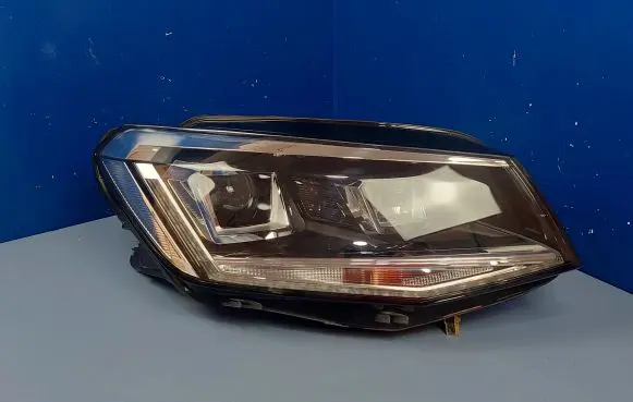Volkswagen Caddy Headlight/headlamp 2K1941032B 1EL01228610