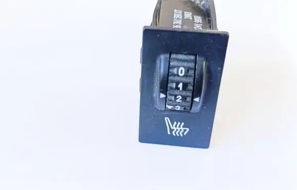 Peugeot 807 Seat heating switch 96361588XT