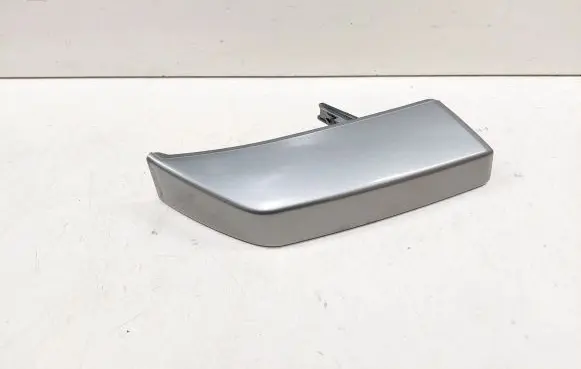 Radio/GPS head unit trim