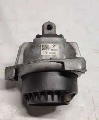BMW 6 F12 F13 Engine mount bracket 6851264 09623513