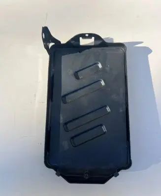 Battery tray