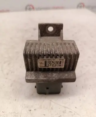 Renault Master III Glow plug pre-heat relay 110678071r 3192