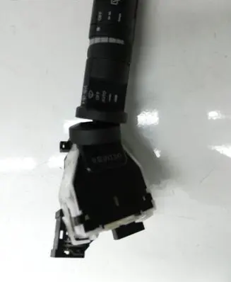 Nissan Qashqai Indicator stalk NS90X0