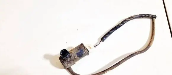 Subaru Forester SH Windscreen/windshield washer pump
