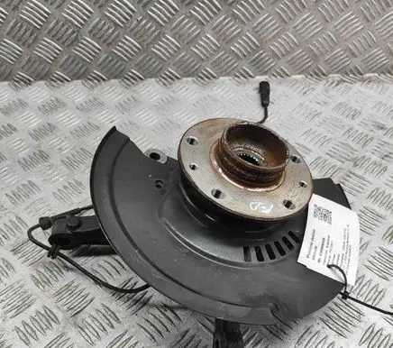 Nissan Juke II F16 Front wheel hub 4001400Q2B