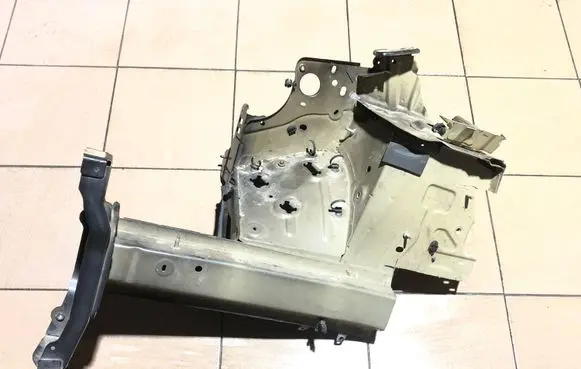 Citroen C4 Grand Picasso Front side member 