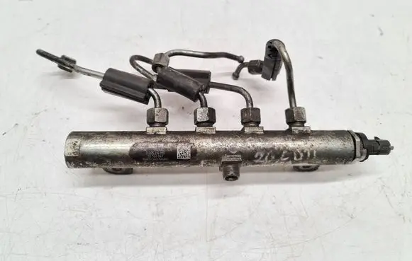 Opel Insignia A Fuel main line pipe 0445214199 55566047
