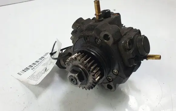 Opel Vivaro Fuel injection high pressure pump 8200912103